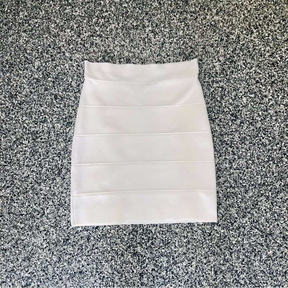 BCBG ✦ White Bandage Simone Pencil Skirt (M)